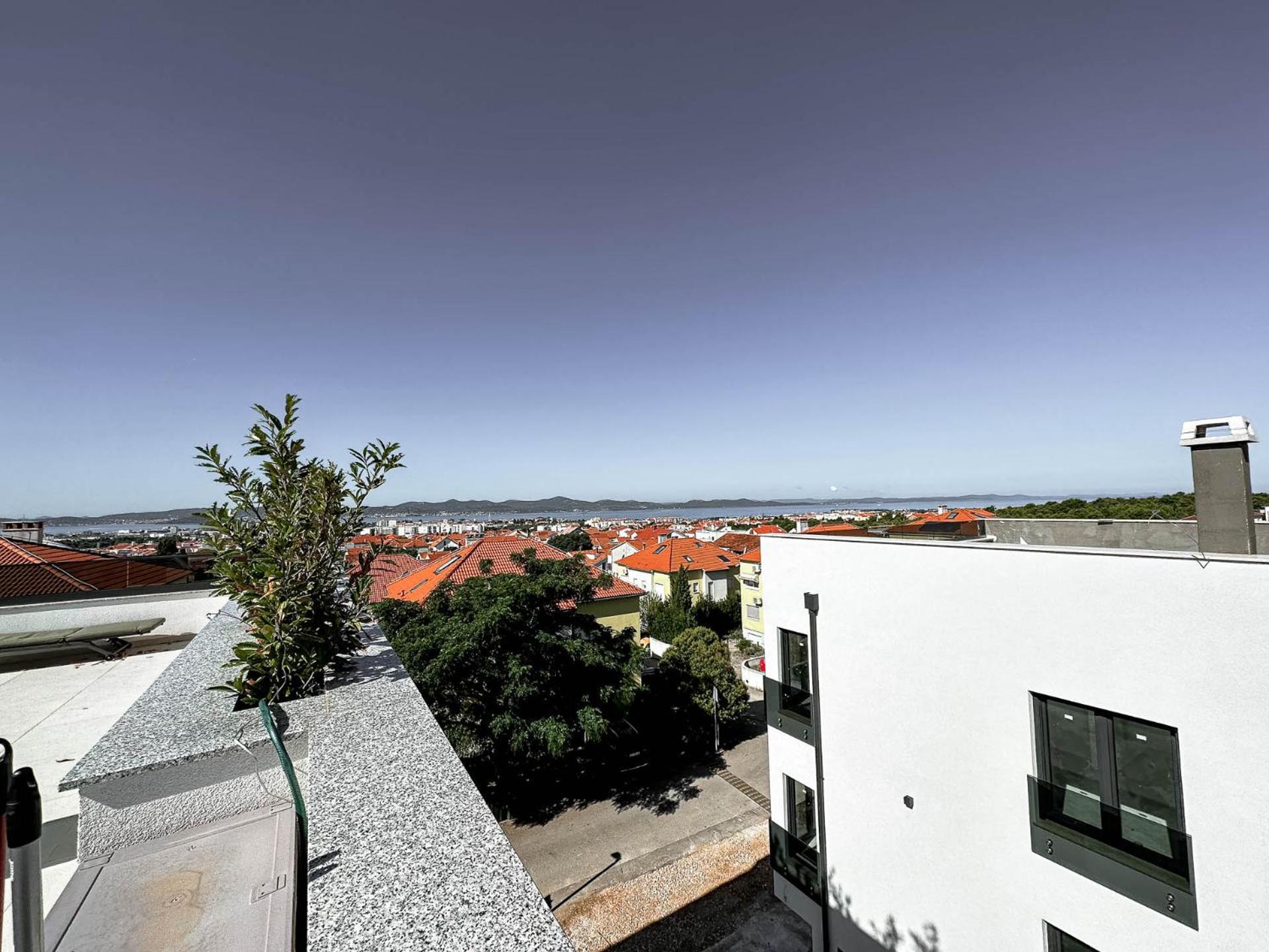 Brand New 2 Bed, 1 Bath Condo Zara Esterno foto